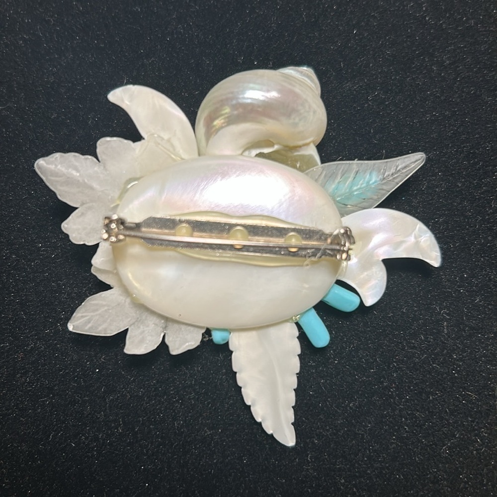 πSea Shell Broochπ - Picture 7 of 9